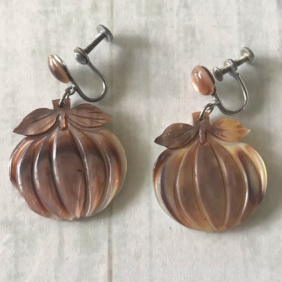 Vintage Jewelry - 🎃 Vintage Pumpkin Earrings - Screw back